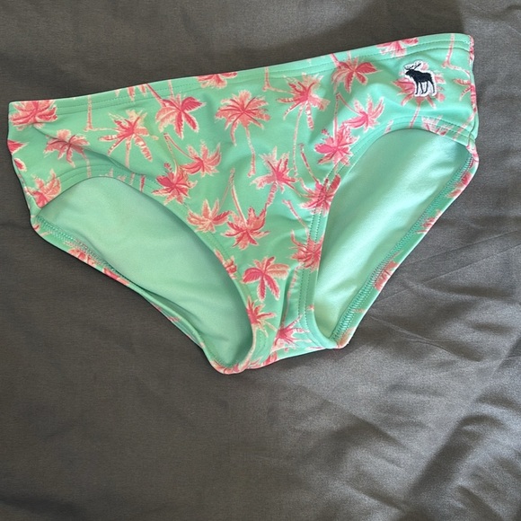 Abercrombie Kids Green and Pink Palm Bikini - Picture 3 of 6